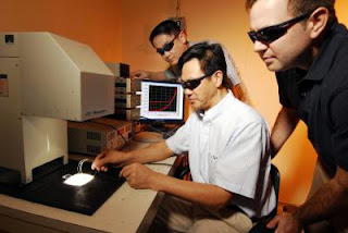 3-D Solar Cells Based on Optical Fiber
