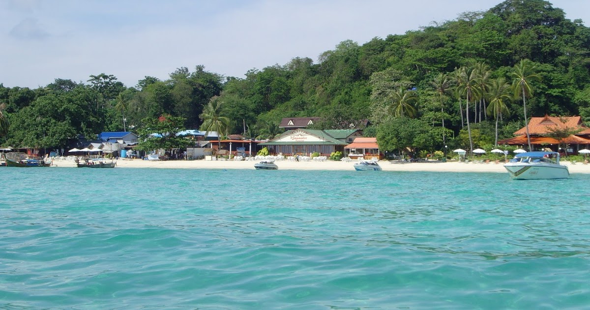 Jasmin Restaurant Laem Tong Beach