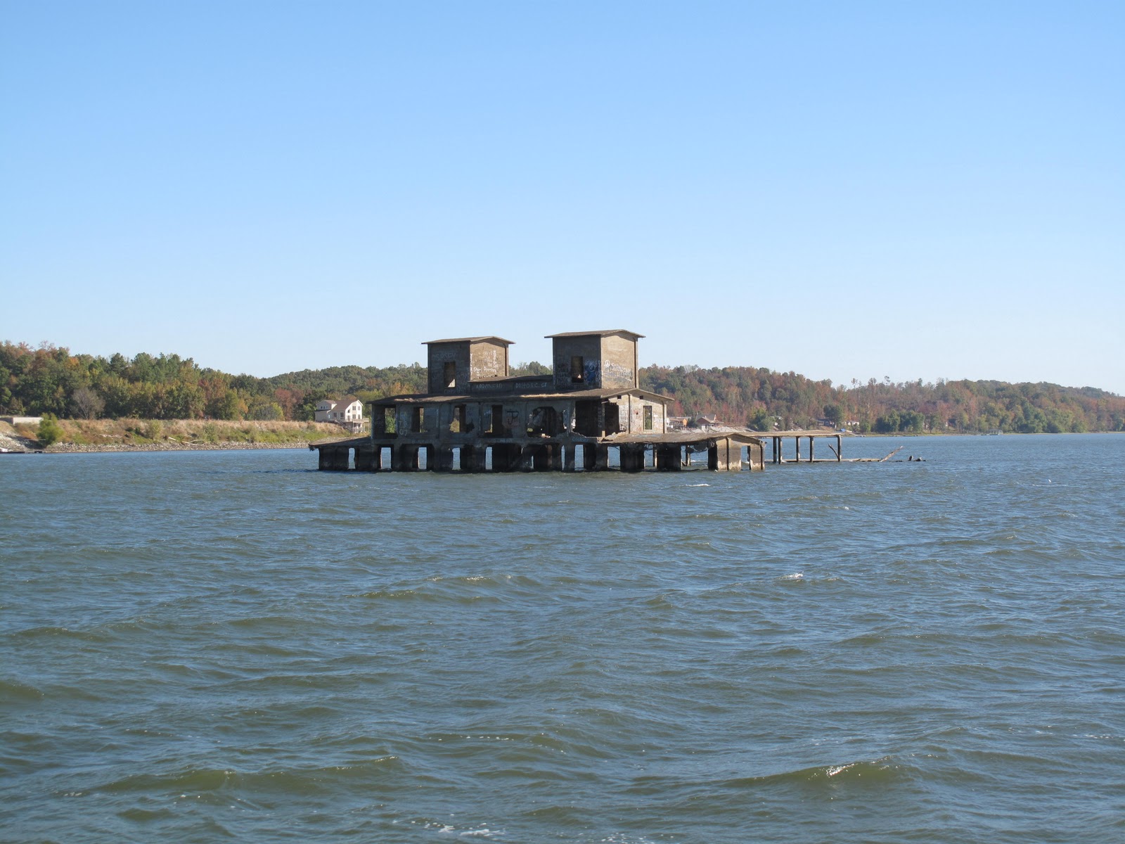 High Spirits Great Loop Voyage Cuba Landing Marina, Tennessee