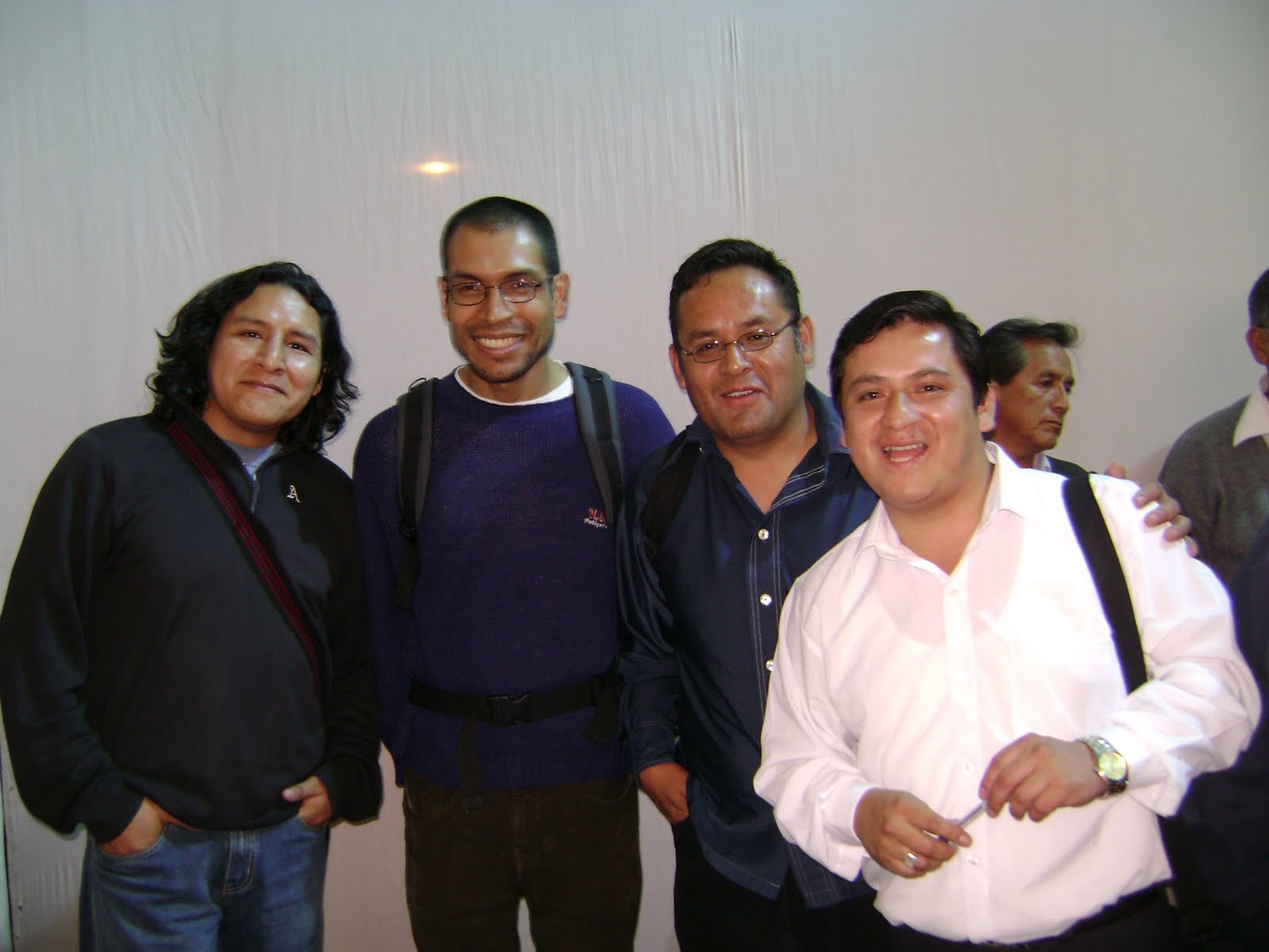 [F-AMIGOS.JPG]