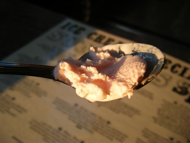 [DSCF4815+(Small).JPG]