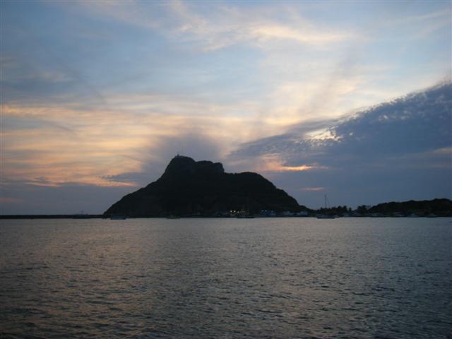 [DSCF6943+(Small).JPG]