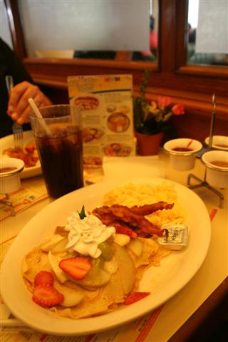 [IMG_4660+(Small).JPG]