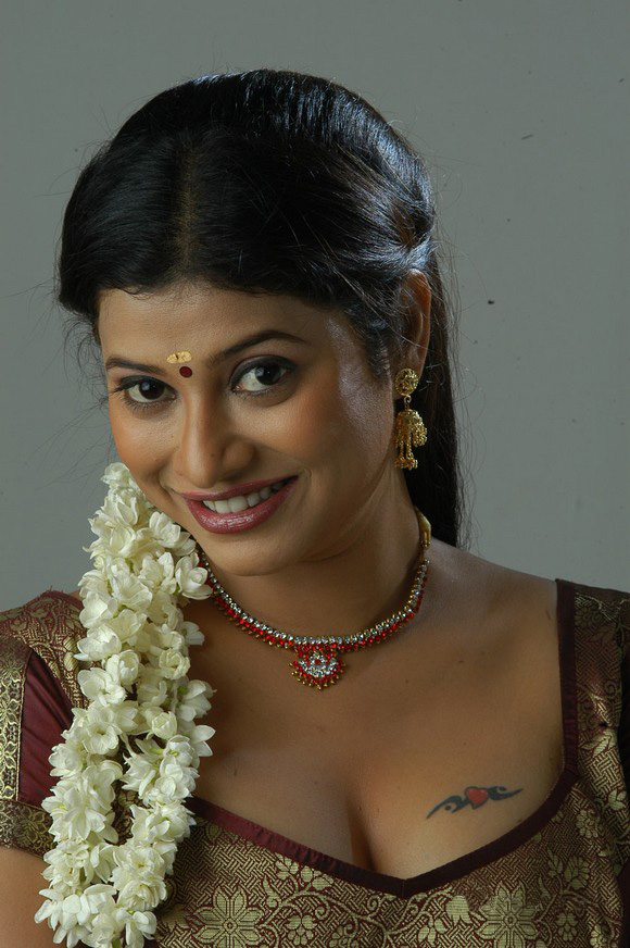 collectionapril st vududala rajendra Mammootty comedy actress actress tamil has acted tragic end for Shobana Hertelugu comedian rajendra prasad shobana