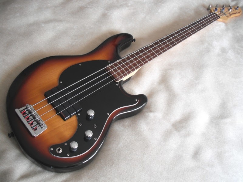 Flat Eric's Bass & Guitar Collection Status Groove.