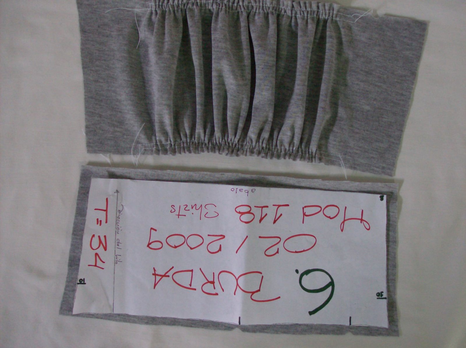 [shirt-118-burda-febrero-2009-manga.jpg]