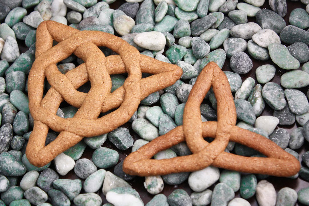 [knot-1-2.jpg]