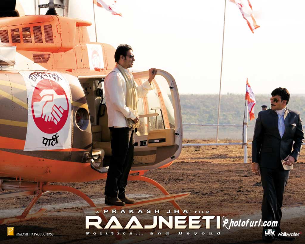 http://4.bp.blogspot.com/_TiCO8op_NpI/TBCxFe1kZPI/AAAAAAAALuM/2l7uLk40sQw/s1600/Raajneeti+Movie+Wallpapers9.jpg