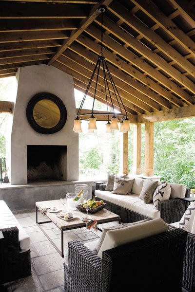 [Kay+Douglass+-+Loggia.jpg]