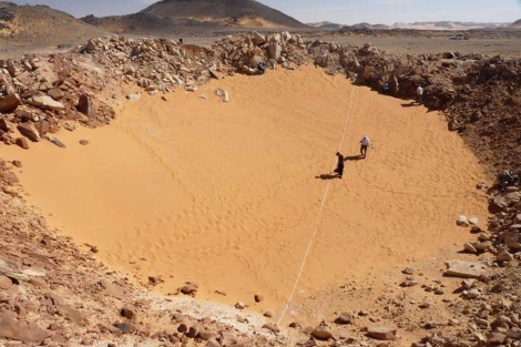 Cráter en el Sahara