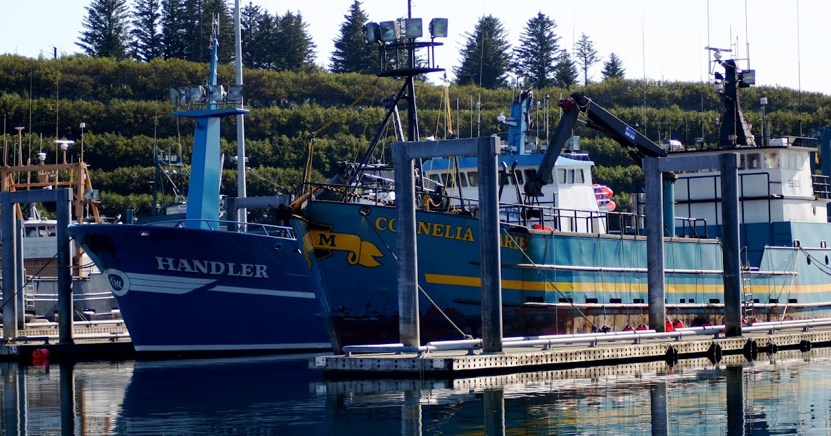 10 Cast Net Alaskan Crab Fishing Boats