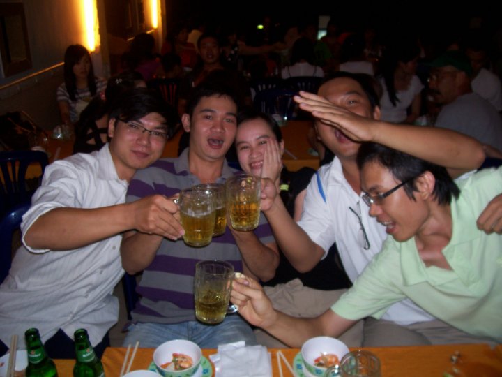 [24503_361026358816_799523816_3407125_8084349_n.jpg]