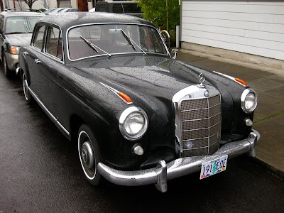 Mercedez Benz on Old Parked Cars 1958 Mercedes Benz 219
