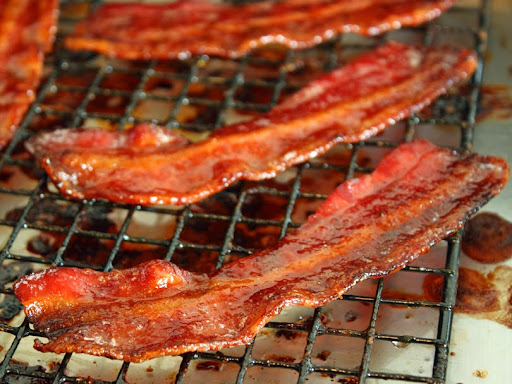 What is a recipe for candied bacon?