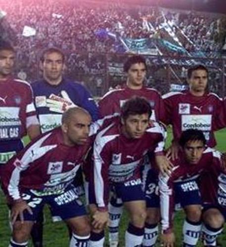 Copando la cancha de Argentinos Juniors