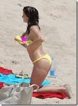 Stephanie Seymour espectacular em bikini