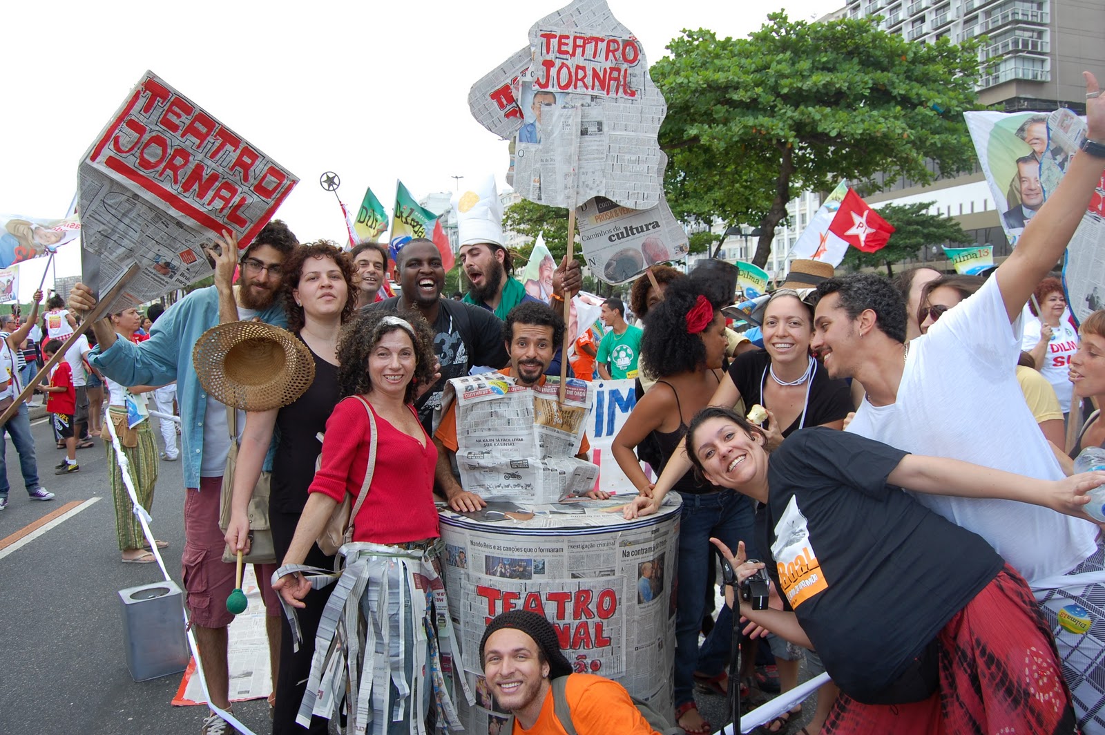 a Arte or g ^ n i c a . . .: O TEATRO do OPRIMIDO