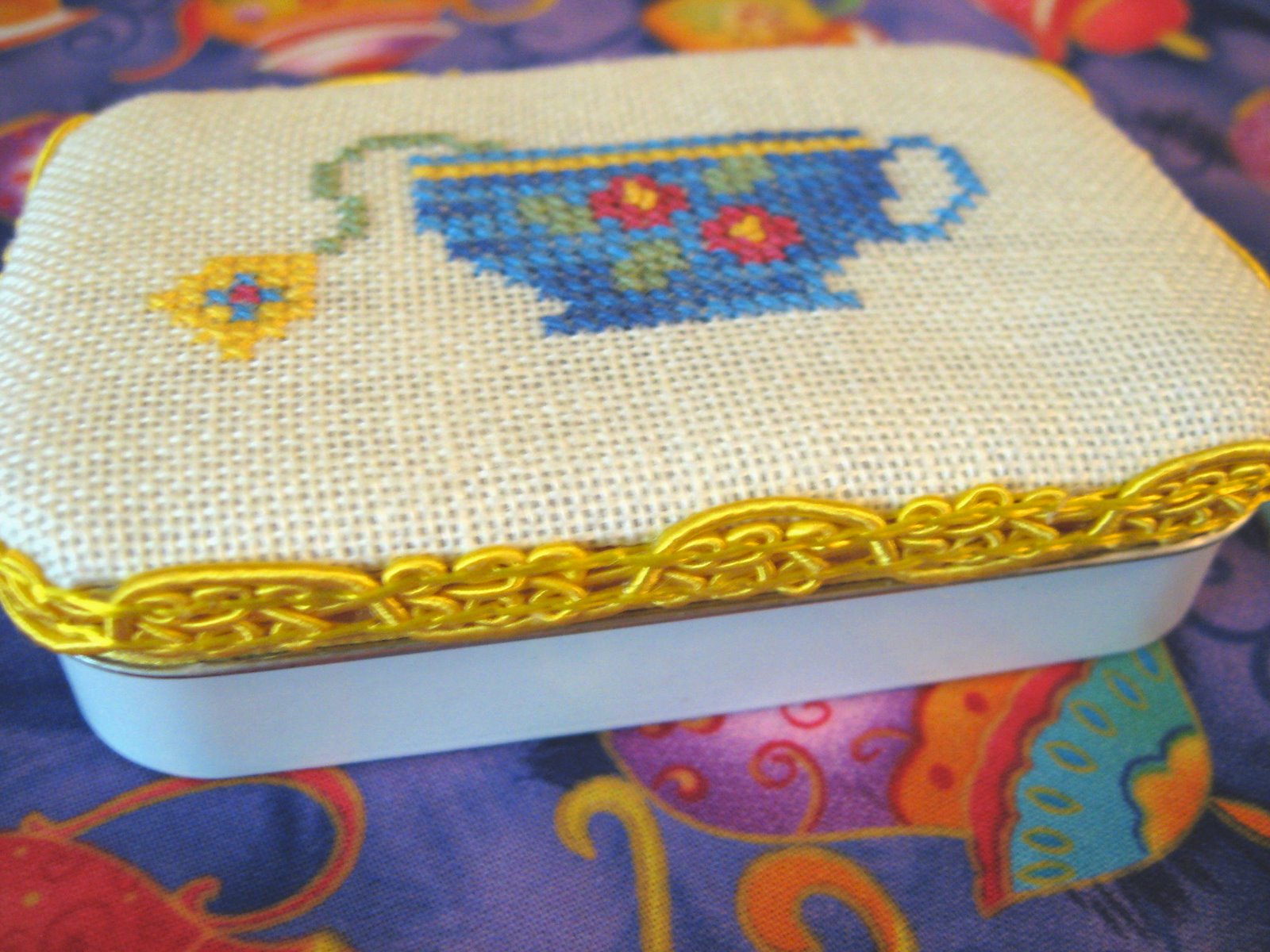 [tin+topper+003.jpg]