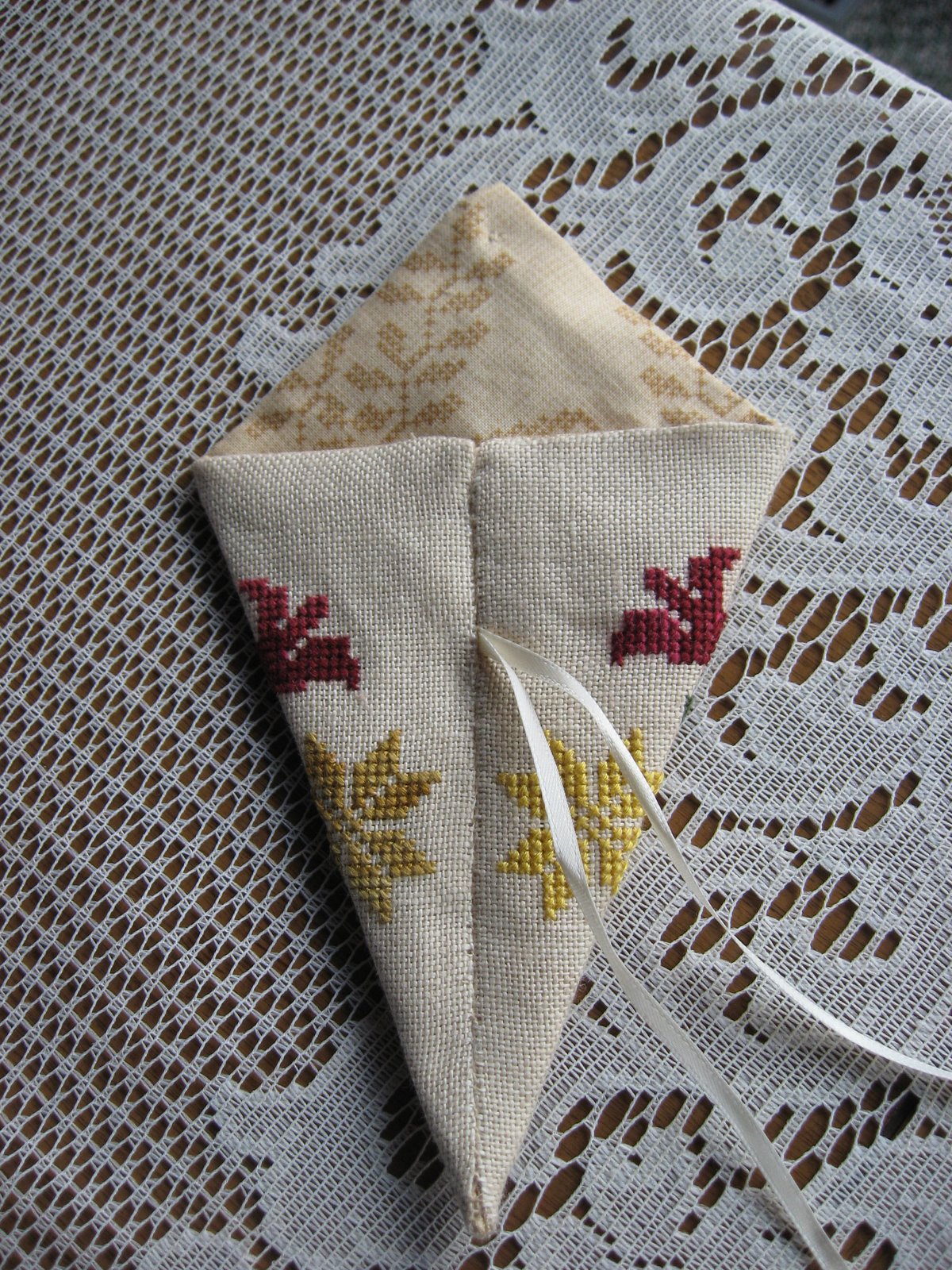 [Jennifers+pocket+001.jpg]