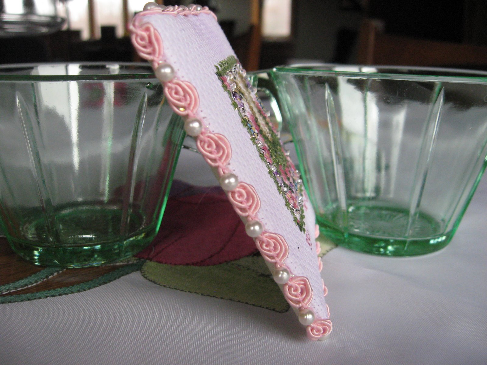 [Bunny+pinkeep+004.jpg]