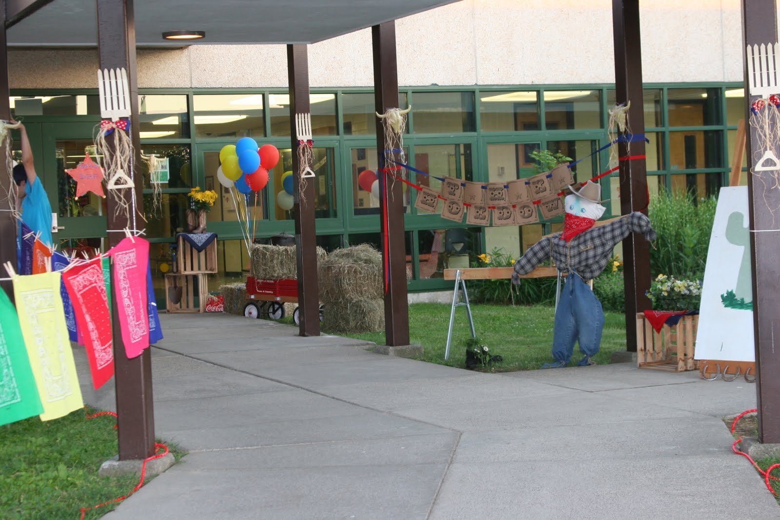 Punkie Pie's Place Hoedown Throwdown Party