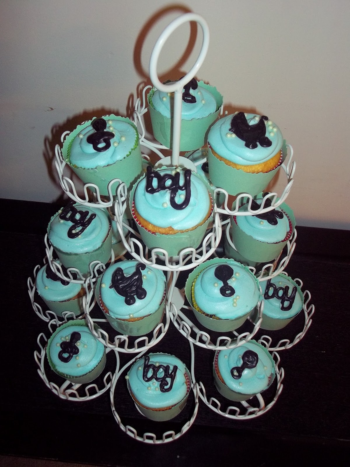 baby boy cupcakes