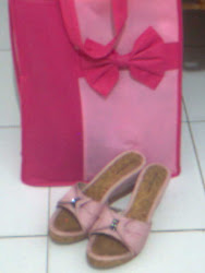 Lovely Shoes n' pinky bag