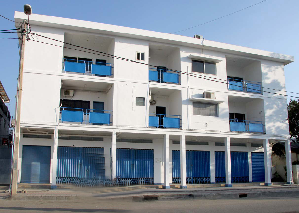 [photo+uma+city+cafe-717378.jpg]