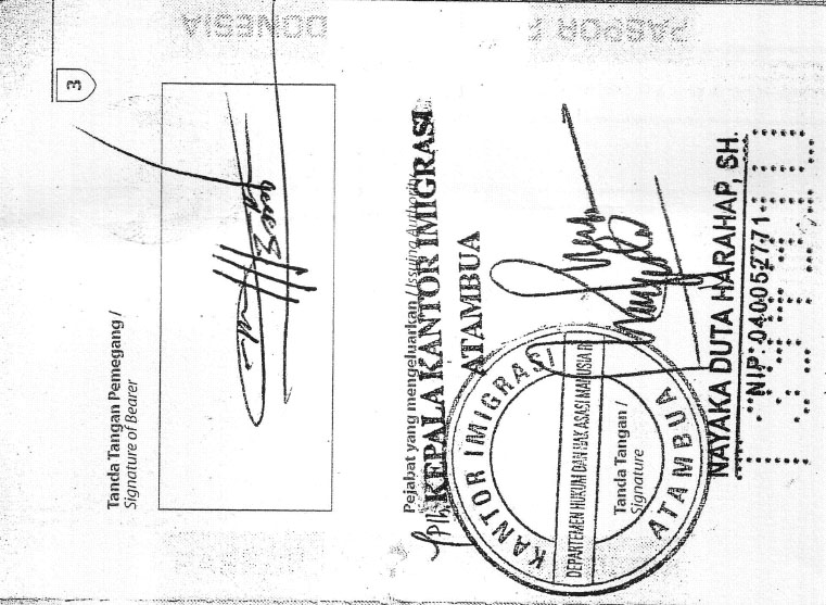 [Copy+Maternus+Pasport+2.JPG]