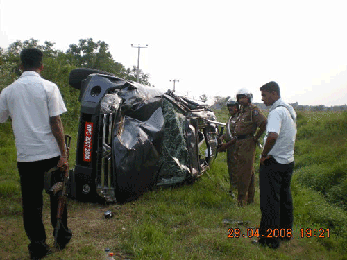 [mervyn's-accident-1.gif]