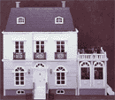 Casa delle bambole ideale. Fonte: www.delprado.it