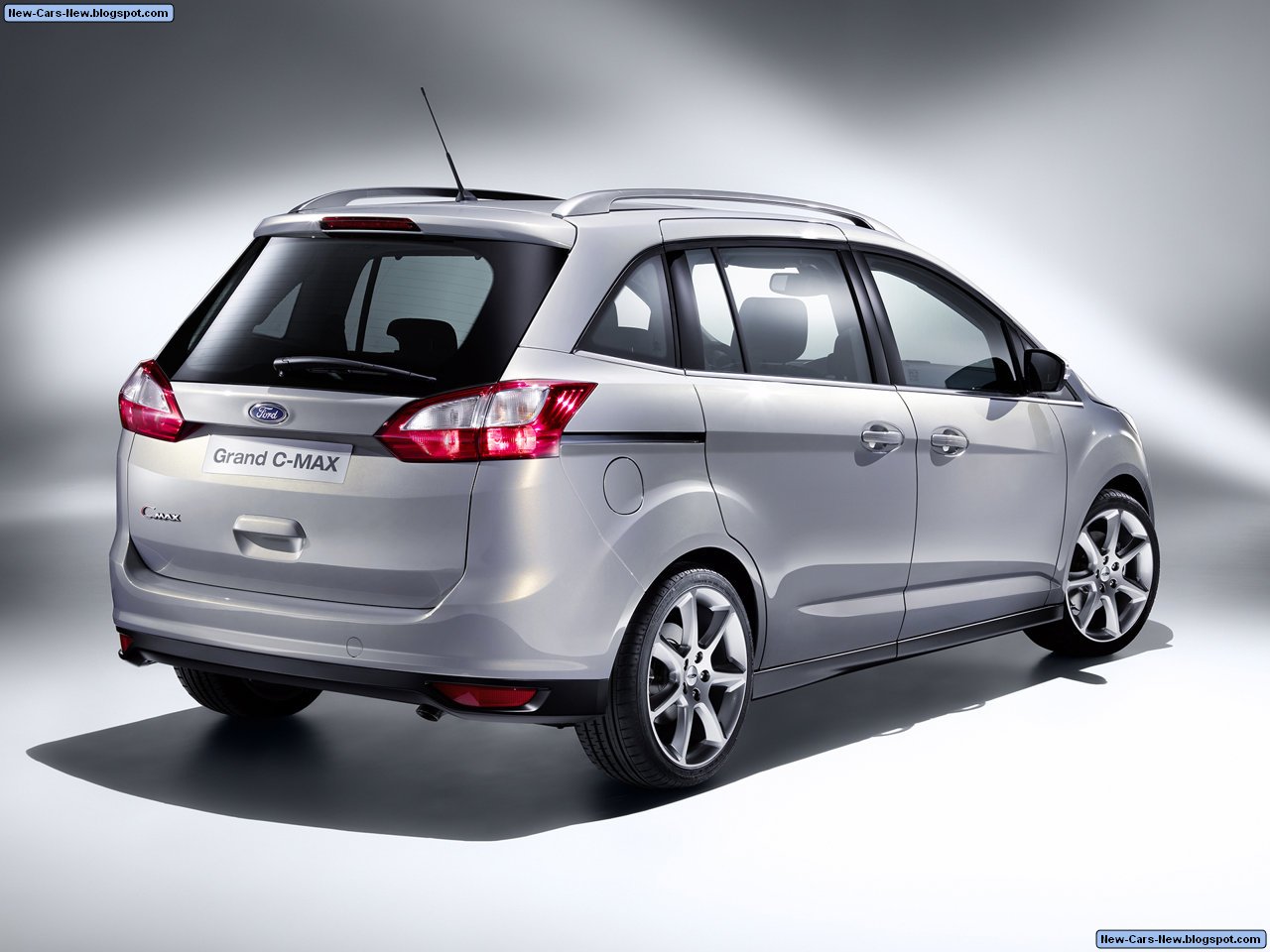 http://4.bp.blogspot.com/_U4w592tUDHM/TCBu6GAh3ZI/AAAAAAAACTg/Lnqx1LVFCLI/s1600/Ford-Grand_C-MAX_2011_1280x960_wallpaper_04.jpg