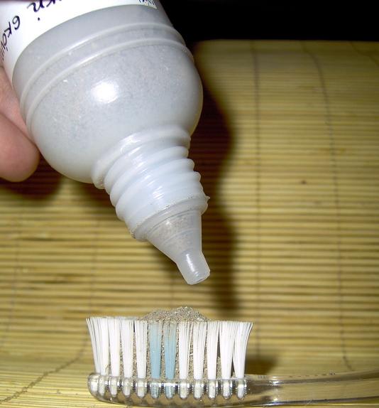 [Î¿Î´Î¿Î½Ï Î¹ÎºÎ®+Ï ÎºÏ Î½Î·.JPG]