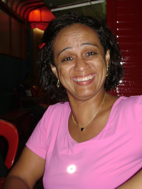 [eliane_2.jpg]