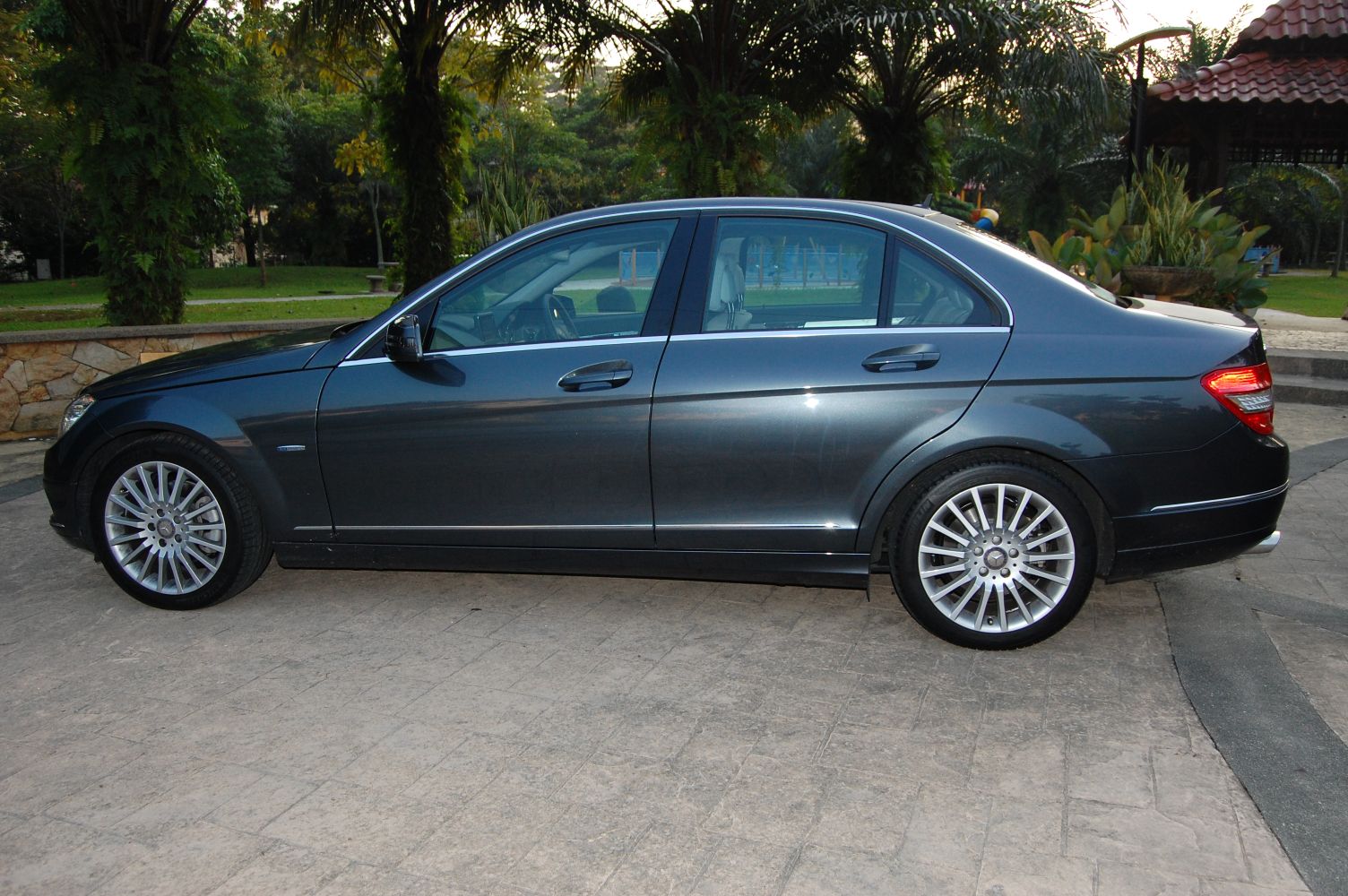First Drive Mercedes Benz C200 Cgi And C250 Cgi