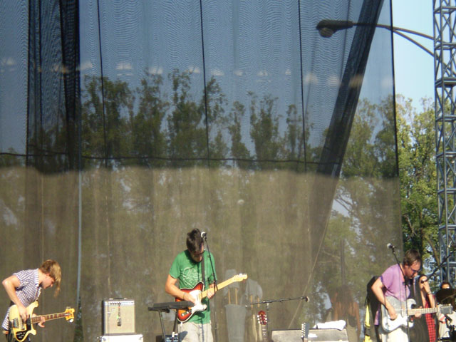 [grizzlybear3.jpg]
