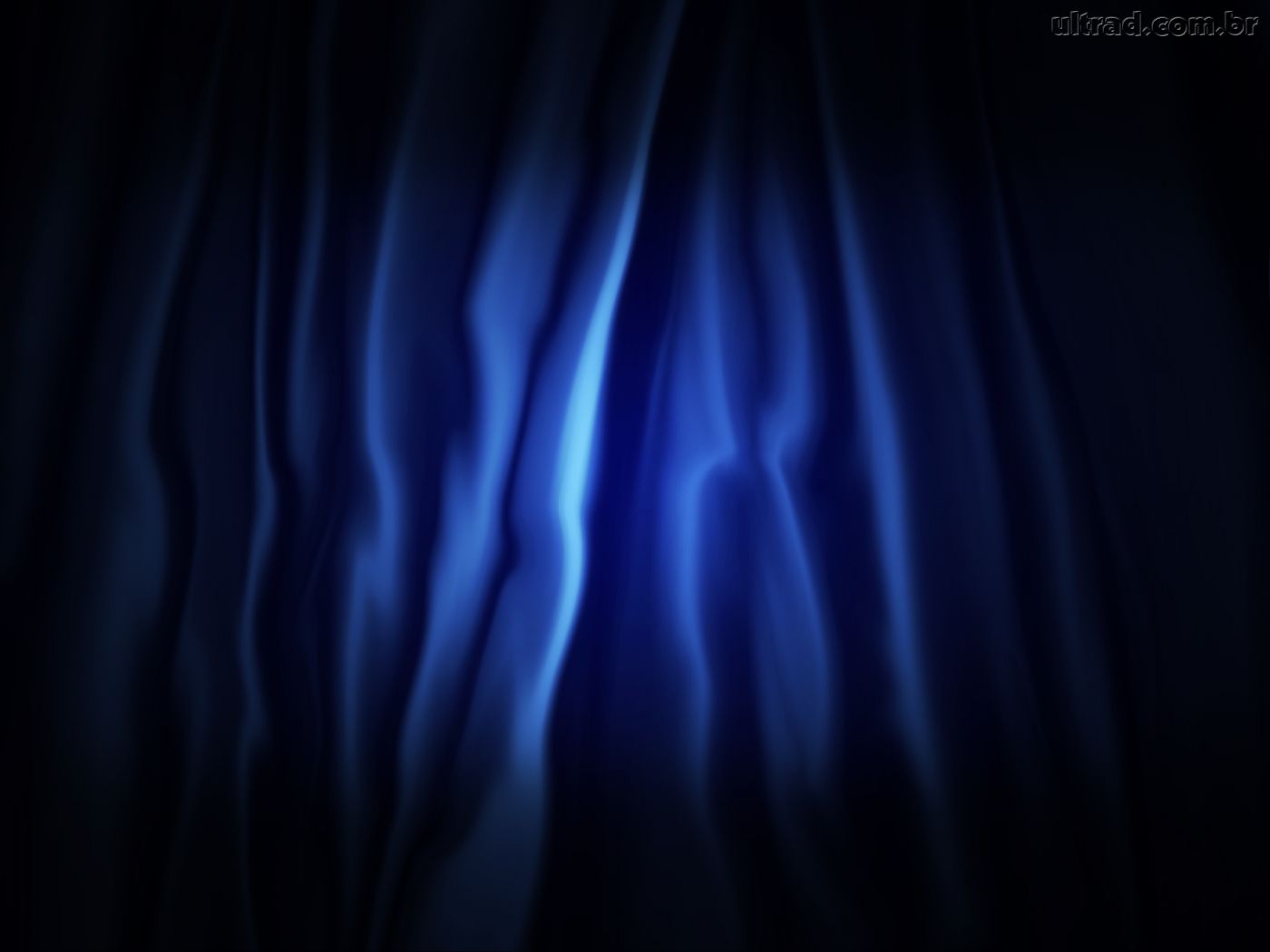 http://4.bp.blogspot.com/_UA_nb3ZNqmc/TMgOiuLrUQI/AAAAAAAAANc/7ydPYufC8sA/s1600/171908_Papel-de-Parede-Cortina-De-Seda-Azul_1400x1050.jpg