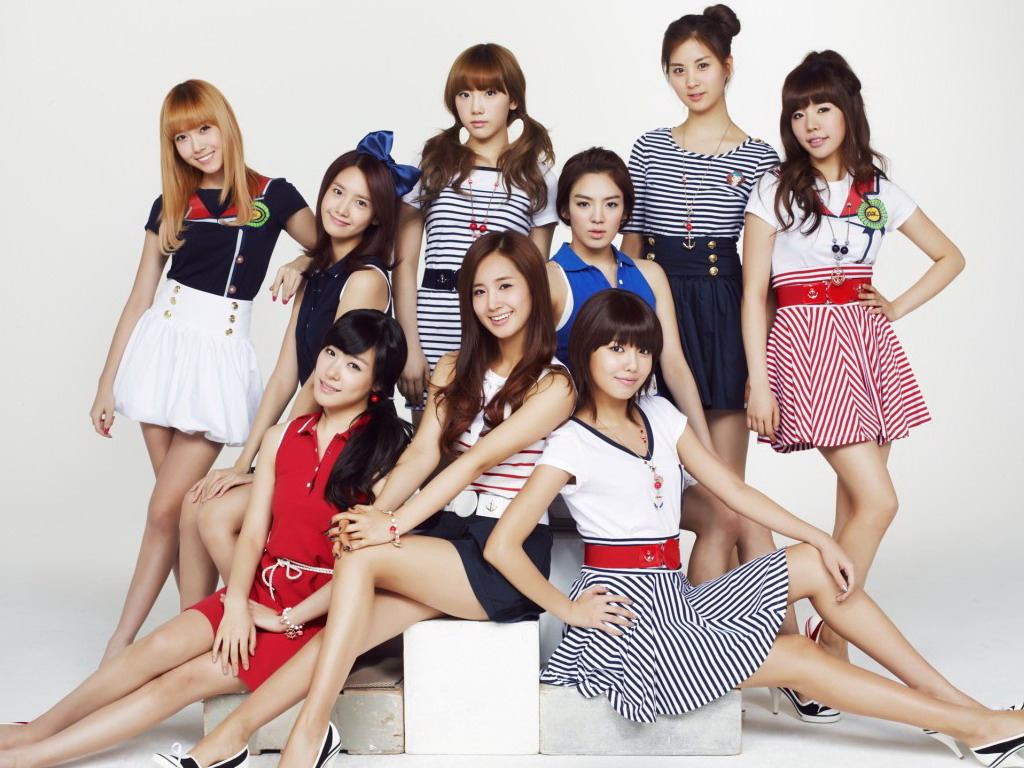 http://4.bp.blogspot.com/_UBuGuuKC7Gk/TFU5rbQUOKI/AAAAAAAACJY/b_RKwDnGm_w/s1600/SNSD+WALLPAPER+-19.jpg