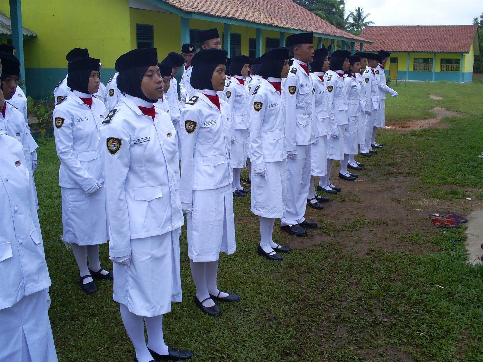 PASKIBRA SMA Negeri 1 Kalirejo Lampung Tengah Koleksi PASKIBRA SMA Negeri 1 Kalirejo Lampung Tengah Koleksi