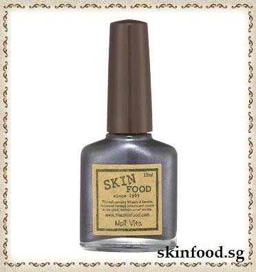 [Skinfood+Nail+Vita+in+GR901+Grey+Rum.jpg]