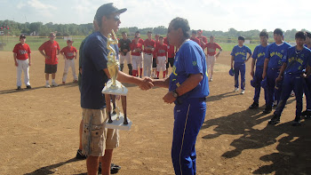 Entrega do Troféu de terceiro lugar