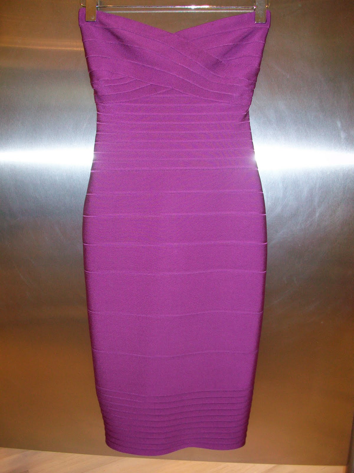 Simple in design but oozes sex appeal. When wearing this dress all eyes are ... The movie is definitely lots of fun, a mood conjured up by the great choice ...