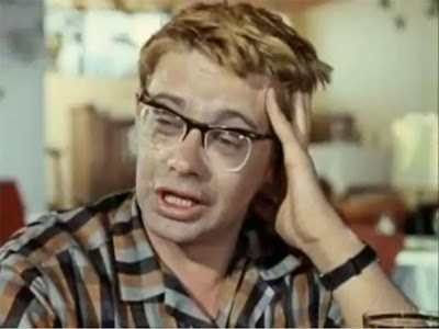 Птичку жалко! Шурик