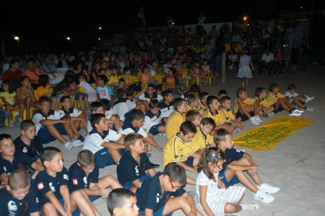 [TUTTI+INSIEME+SERA.JPG]