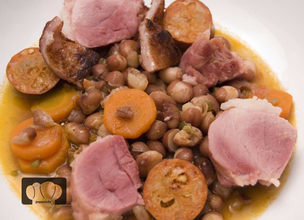 [Alubias-con-codillo---12.jpg]