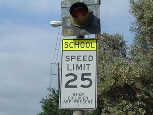 [school_zone.jpg]