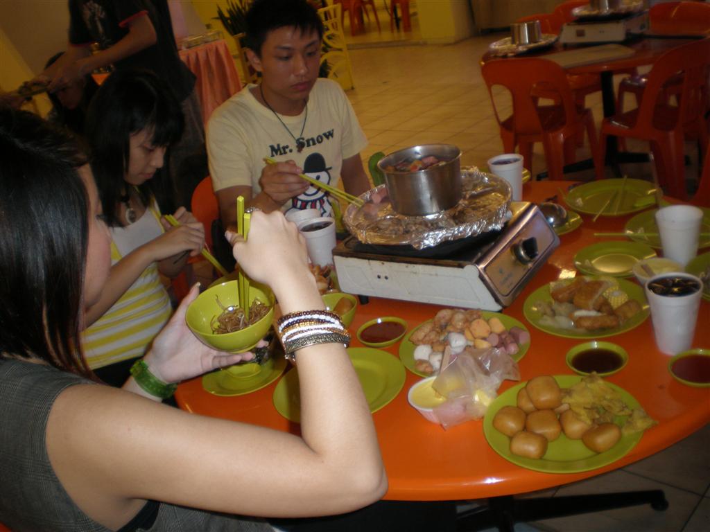 [PC230032+(Large).JPG]