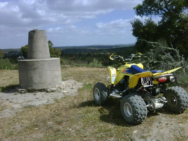 [IMG00067-20090412-1153_resize.jpg]