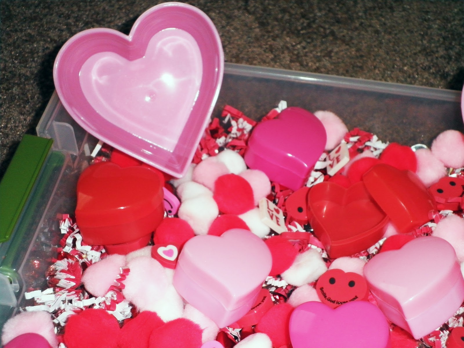 LAWTEEDAH Preparing for February Sensory Bin