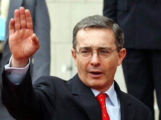 ALVARO%20URIBE.jpg